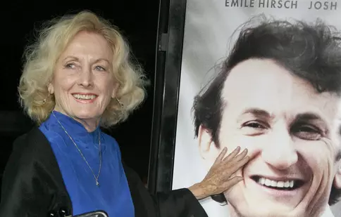 A murit actrița Eileen Ryan, mama lui Sean Penn! Mesajul transmis de fiul ei, Michael Penn