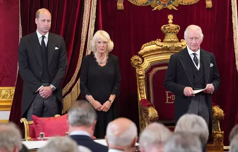 De ce trebuie regele Charles să-i plătească chirie fiului său, William. Noul Prinț de Wales, mai bogat cu 700.000 de lire sterline pe an