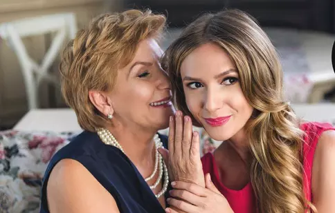 Adela Popescu, mesaj emoționant de ziua mamei ei. „Până acum doar simțeam, acum și înțeleg”