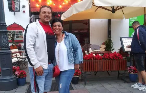 De ce Adriana Bahmuțeanu și iubitul ei au amânat nunta. Cu ce probleme de sănătate s-a confruntat fiul vitreg al vedetei