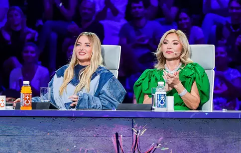 Anastasia Soare a venit la „iUmor” 2022 cu bijuterii de peste 1 milion de dolari. Ce avere are Regina Sprâncenelor din L.A.