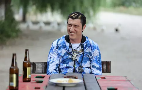 „Las Fierbinți” 2022. Cei mai simpatici vecini sunt puși pe fapte mari, în episodul de azi, 18 octombrie