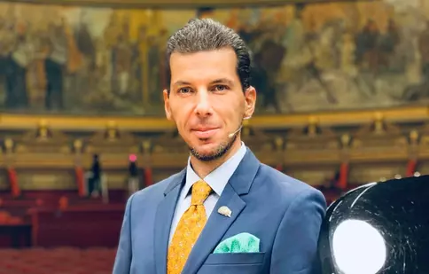 Marius Constantinescu ne propune, săptămânal, la TVR 1, să aflăm ce se află „Dincolo de alb și negru”. EXCLUSIV