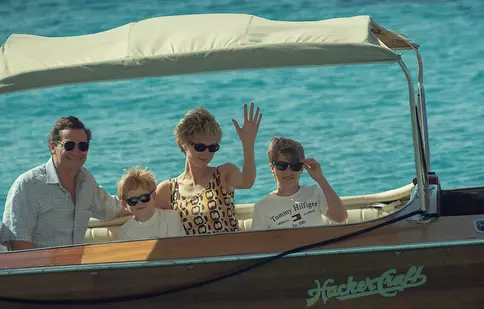 Primele imagini din cel de-al cincilea sezon The Crown (Netflix). Sezonul 5 debutează cu o distribuție nou-nouță