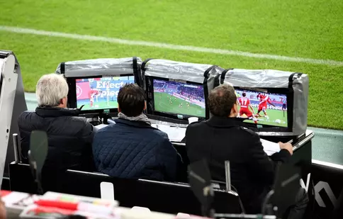 SUPERLIGA: Cine transmite Rapid - Farul, U Cluj - CFR Cluj şi Sepsi - FCSB, cele mai tari meciuri ale ultimei etape din turul sezonului regulat