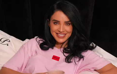 Adelina Pestrițu a postat noi imagini cu fiica ei, după doi ani de pauză de social media. Cum arată azi Zenaida