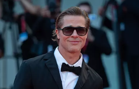 Cine este Ines de Ramon, noua iubită a lui Brad Pitt. E cu 29 de ani mai tânără decât celebrul actor