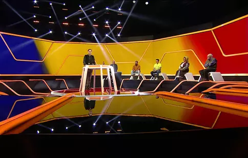 Ediție specială „Jocul cuvintelor cu Dan Negru”, 1 decembrie 2022. Dorian Popa, Selly și Horia Moculescu vin în platoul emisiunii