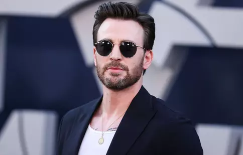 Chris Evans a confirmat relația cu iubita lui, Alba Baptista. Modul amuzant în care a făcut anunțul