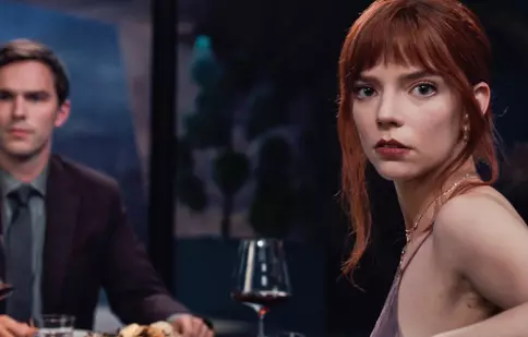 „Meniul”, tot ce trebuie să știți despre filmul cu Anya Taylor-Joy, Nicholas Hoult și Ralph Fiennes