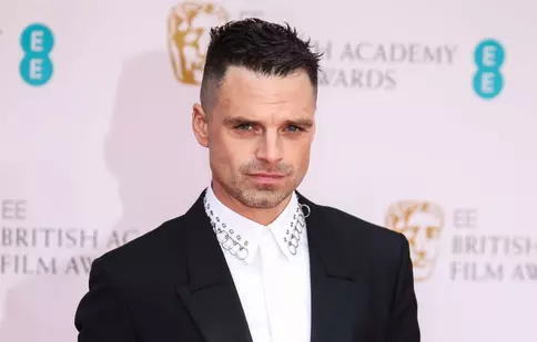 Actorul român Sebastian Stan a fost nominalizat la Globurile de Aur 2023. Cu ce mari actori va lupta pentru un premiu