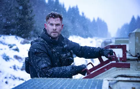 "Operațiunea de recuperare 2", film Netflix. Tot ce e important de știut despre pelicula cu Chris Hemsworth în rol principal