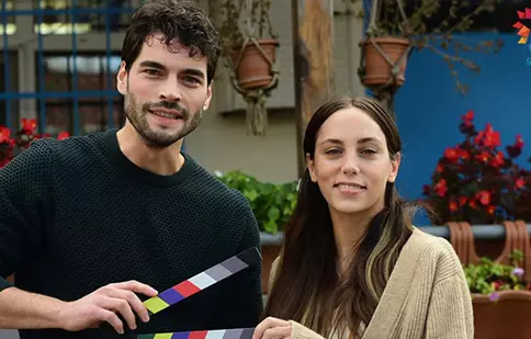 „Jocurile iubirii”, un nou serial turcesc cu Akin Akinozu pe micile noastre ecrane. Ce post îl va difuza și când e premiera