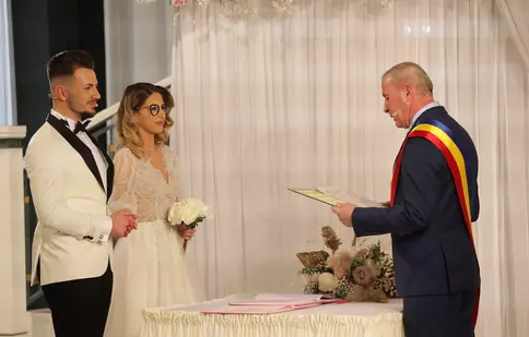 Cosmin și Miruna, câștigătorii sezonului 6 „Mireasa”, s-au despărțit. „Un motiv de divorț extraordinar de important”