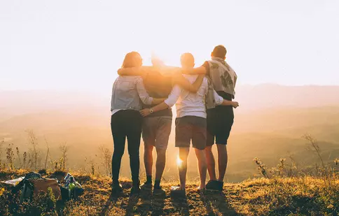 Cadourile cele mai potrivite pentru a celebra prietenia