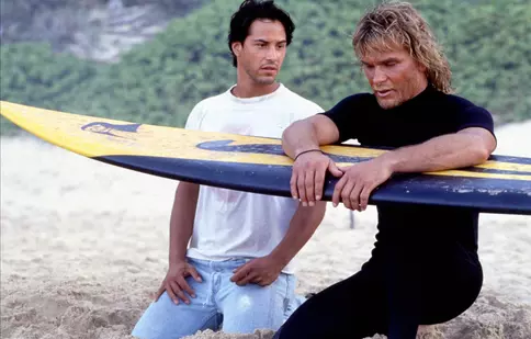 Filme la TV azi, 30 ianuarie: „La limita extremă”, „Iubitul mamei mele”, „Foc încrucișat”, „Armă mortală 4”