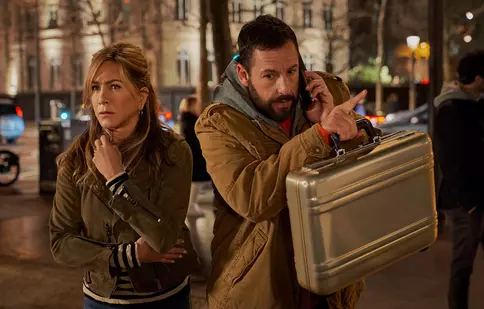 Vacanță criminală 2, Netflix. Tot ce trebuie să știi despre filmul de aventură cu Adam Sandler și Jennifer Aniston. Distribuție, trailer