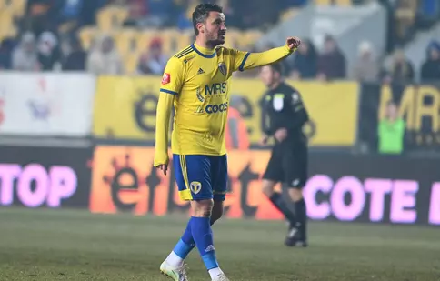 Cine transmite Petrolul - CFR Cluj, derby-ul etapei a 27-a din Liga 1