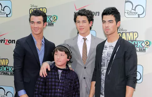 Cum arată acum Frankie, cel mai mic dintre frații Jonas. De ce nu vrea să colaboreze cu Joe, Nick și Kevin