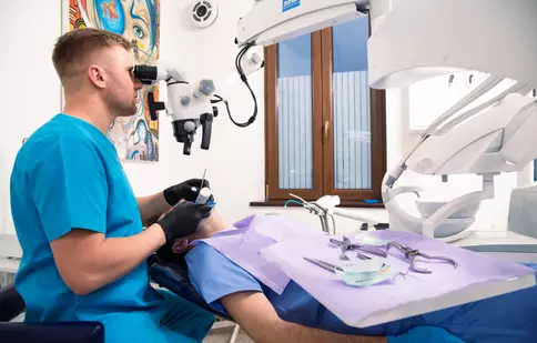 Cum se efectuează și cât de eficient este un tratament de canal?