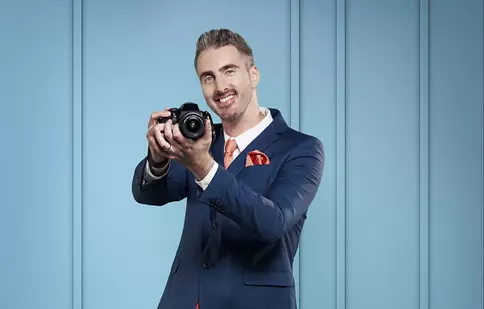 Ernest readuce „În căutarea adevărului” la Kanal D. Programul de difuzare