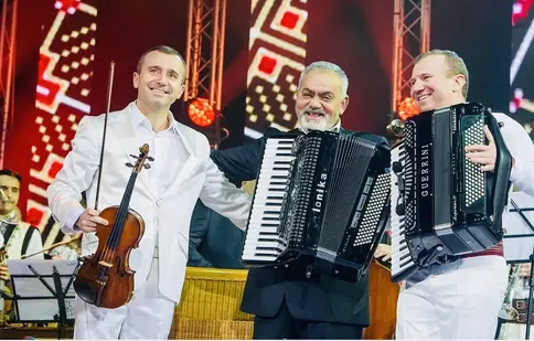 Cântarea României, cel mai mare festival de lăutărie din țară