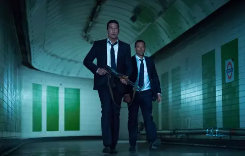 Filme la TV azi, 2 februarie: „Cod roșu la Londra”, „2 pistoale”, „Ziua cârtiței”, „Un asasin nemilos”