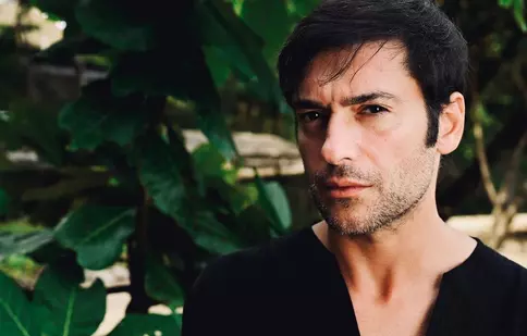 Radu Vâlcan, poză rară de familie. De la cine a moștenit prezentatorul TV pasiunea pentru mâncărurile picante