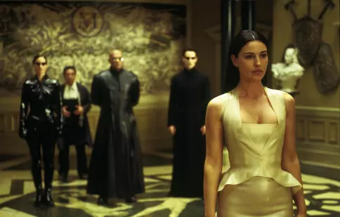 Filme la TV azi, 15 februarie: „Matrix - Reîncărcat”, „Căpitanul Phillips”,„Avertizarea”, „Machete: Ucigaș meseriaș”