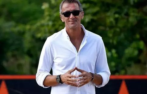 Cosmin Cernat revine pe micile ecrane. Cu ce post TV a bătut palma