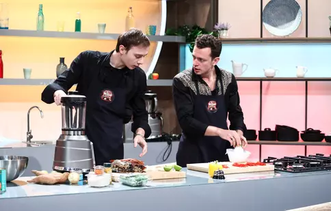 Jean și Dinu Gravril vin la Chefi la cuțite 2023. „Vrem să-i facem o surpriză lui Scărlătescu”