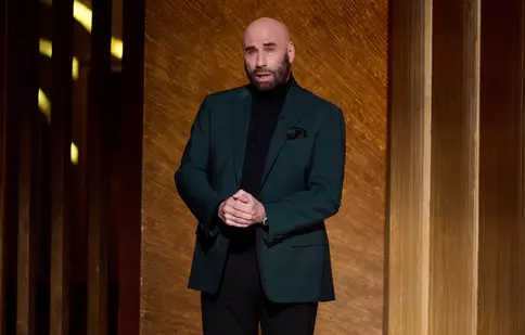 John Travolta, în lacrimi la Premiile Oscar 2023. Omagiul emoționant adus Oliviei Newton-John