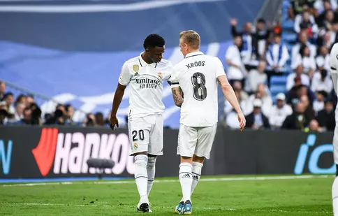 Cine transmite Real Madrid - Liverpool şi Napoli - Eintracht, ultimile meciuri din optimile Ligii Campionilor