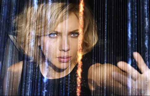 Filme la TV azi, 26 martie: „Lucy”, „Șapte suflete”, „Scream”, „Chicago”, „Execuție în forță”