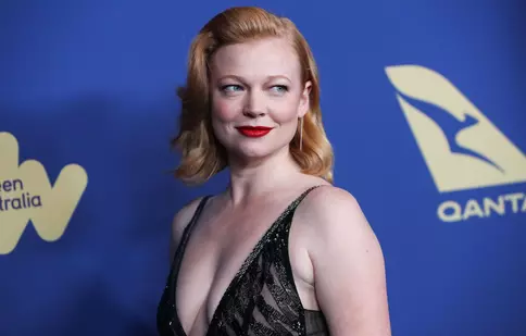 Sarah Snook, despre ultimul sezon al serialului Succesiunea de la HBO: „Nu se oprește deloc”