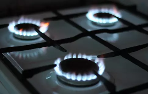 De ce să ții cont atunci când îți cumperi un aragaz pe gaz?