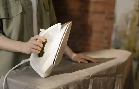 Cum alegi fierul de călcat: mic ghid practic