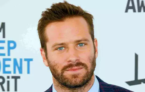 Armie Hammer, din nou în vizorul justiției. Ce se întâmplă acum cu actorul acuzat de agresiune sexuală