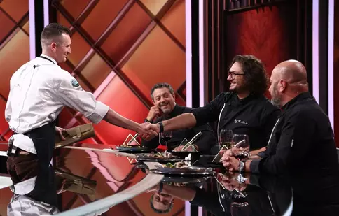 Chefi la cuțite 2023. Cine este Laurențiu Neamțu, cuțitul de aur al lui Florin Dumitrescu. „E cel mai puternic concurent”