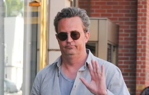 De ce vrea Matthew Perry să-și reediteze cartea de memorii. Ce regretă acum starul din „Prietenii tăi”. „Am spus o prostie”