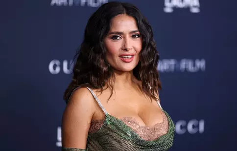 „Black Mirror”, când are premiera sezonul 6 pe Netflix. Salma Hayek și Aaron Paul apar în noul teaser