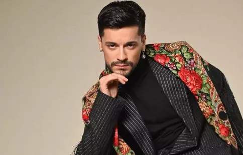 WRS a ajuns personaj la „Te cunosc de undeva!”, ediția din Spania. Cine s-a transformat în artistul român