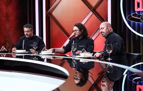 Chefi la cuțite 2023. O concurentă i-a emoționat profund pe jurați cu povestea ei. „Ne-am căsătorit. În același an, soțul a decedat”