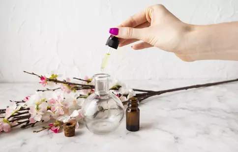 5 cele mai populare combinații de uleiuri esențiale