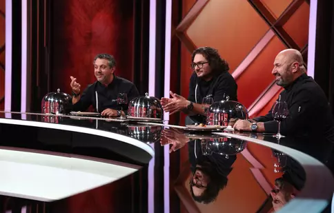 Chefi la cuțite 2023. Cum a reușit o tânără de 18 ani să-i uimească pe jurați. „Acum mulți ani, asta era normalitatea”