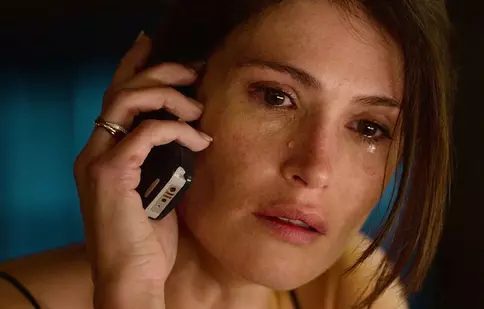 Filme la TV azi, 24 mai: „Agentul înșelător”, „Capcană pentru hoți”, „13 ore. Trupele secrete din Benghazi”, „Misiune în paradis”