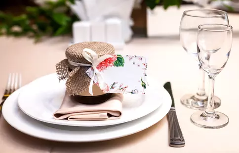  Mărturiile de nuntă: Semnificații și cum le alegi pe cele potrivite