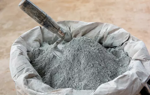 Cum să alegi cel mai bun ciment gri și lianți pentru proiectul tău