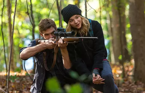 Filme la TV azi, 10 mai: „Al 5-lea val”, „Joyride”,„Cină pentru fraieri”, „Cliffhanger - Luptă la înălțime”