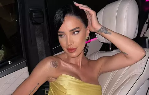 Adelina Pestrițu, apariție ravisantă la botezul fetiței Andreei Antonescu. „O zeiță!”